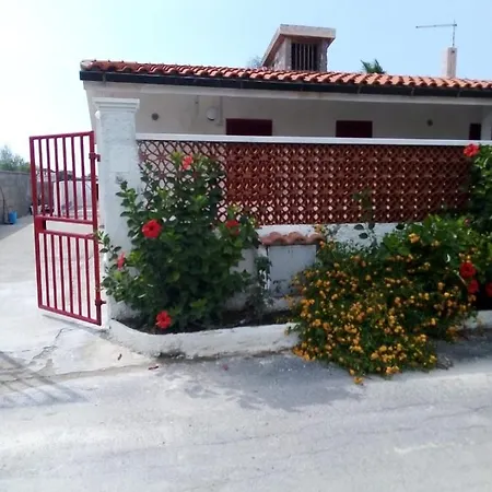 Villa in riva al mare * Campora San Giovanni